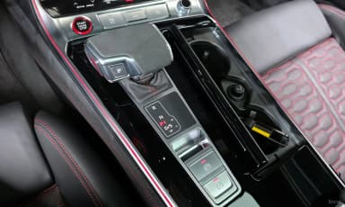 RS6 (C8)