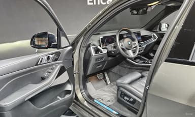 X5 (G05)