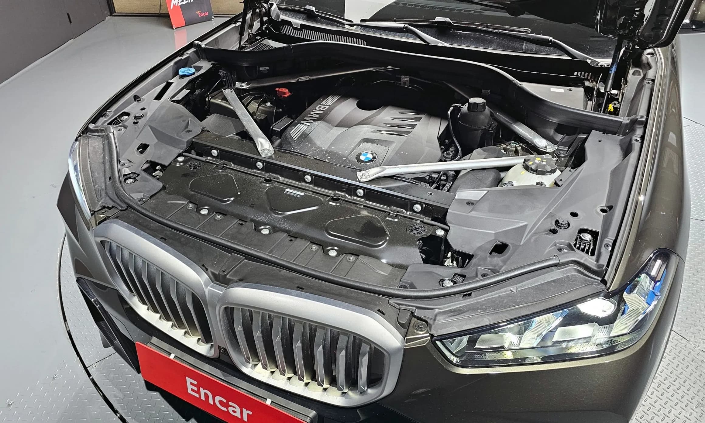 X5 (G05)