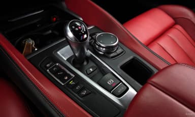 X5M (F15)