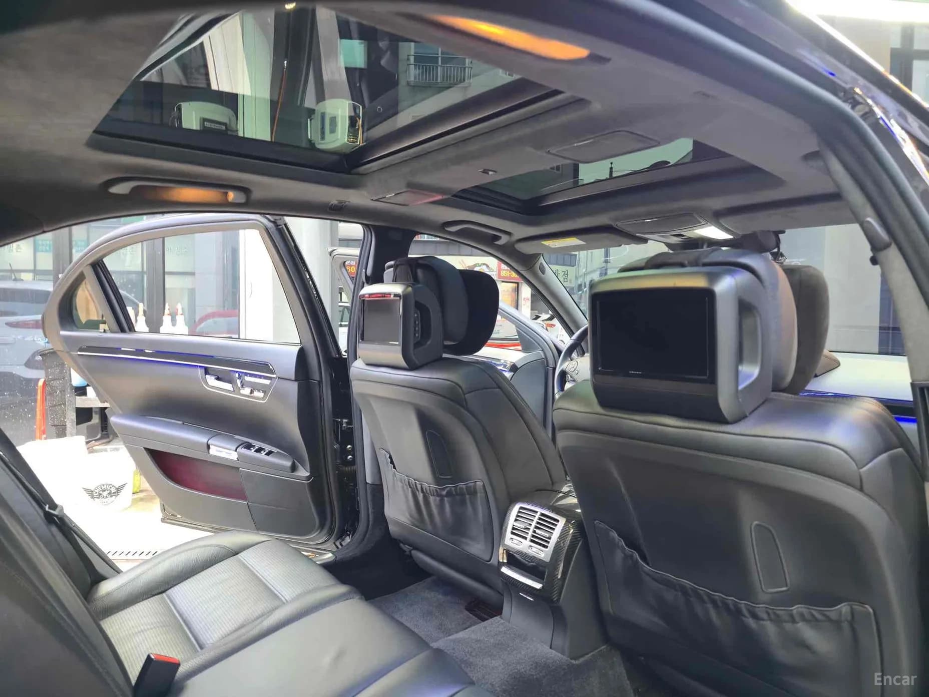 S-Class W221