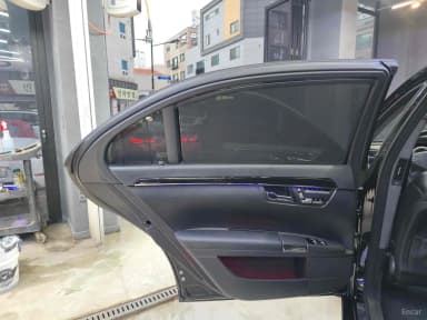S-Class W221