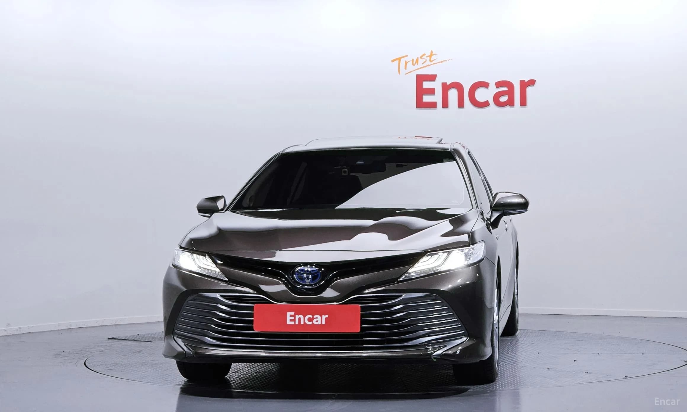 Camry (XV70)
