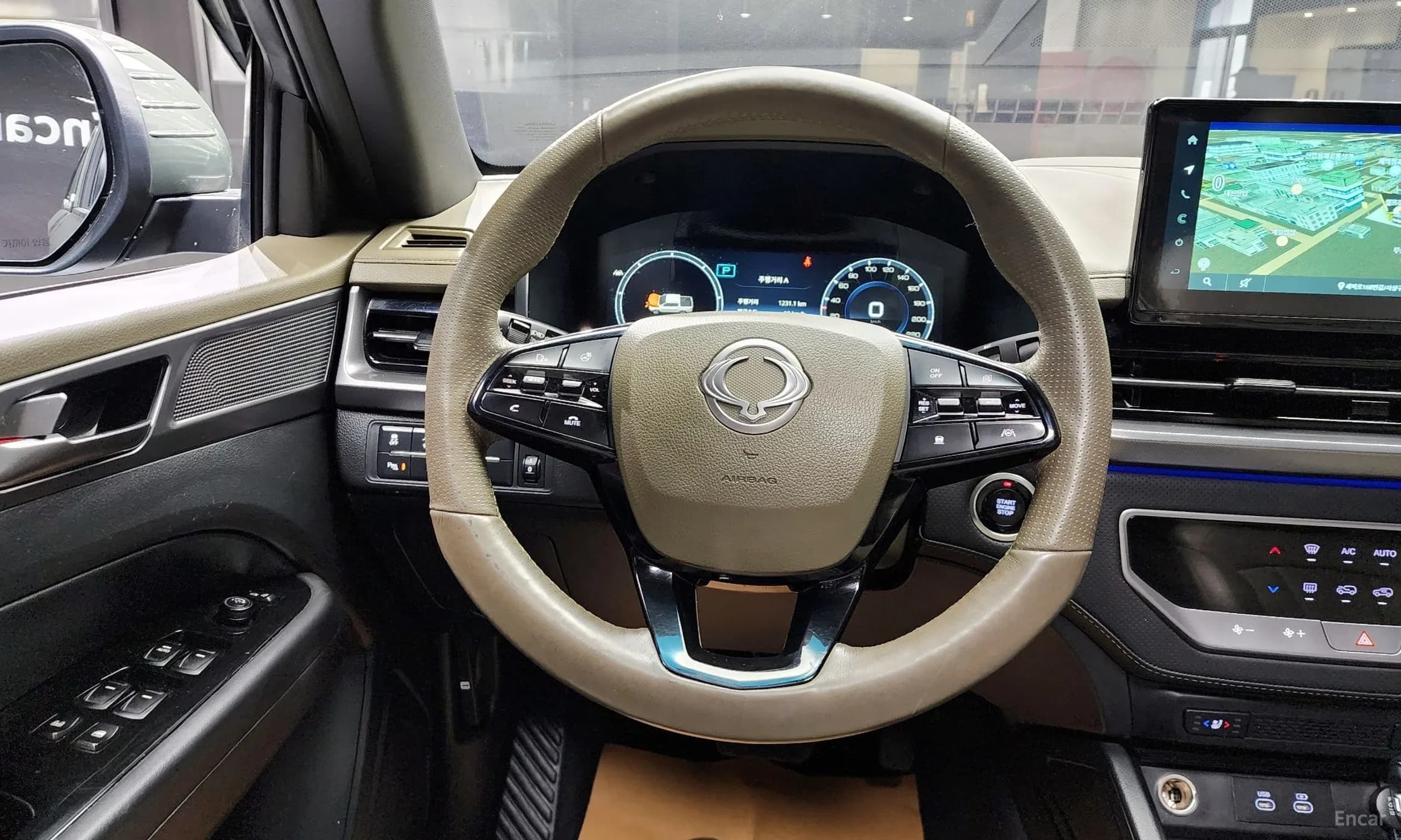 Rexton Sports Khan