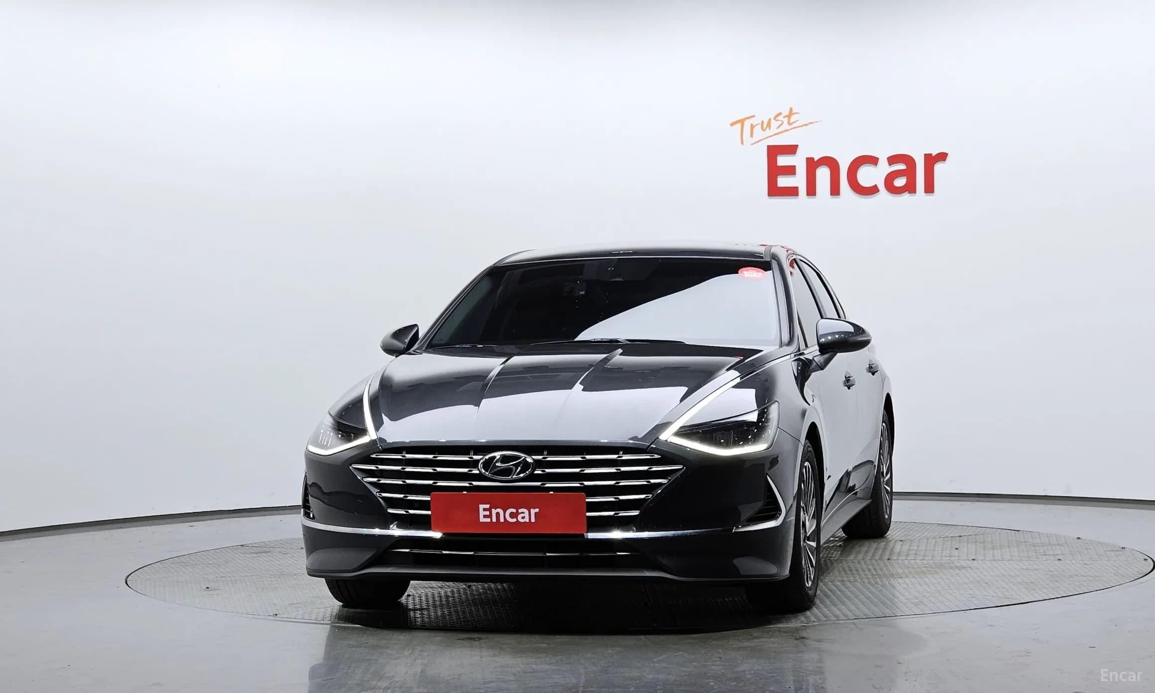 Sonata Hybrid (DN8)