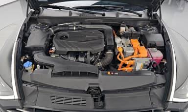 Sonata Hybrid (DN8)