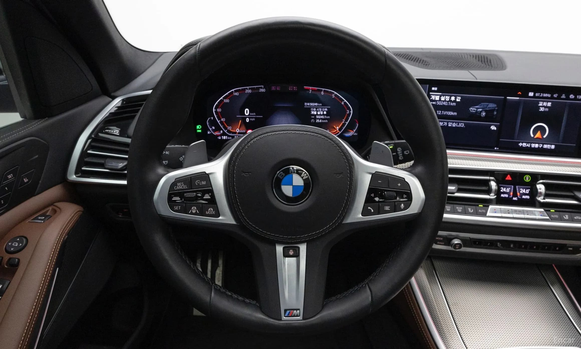 X5 (G05)