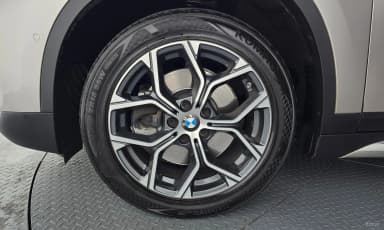 X1 (F48)