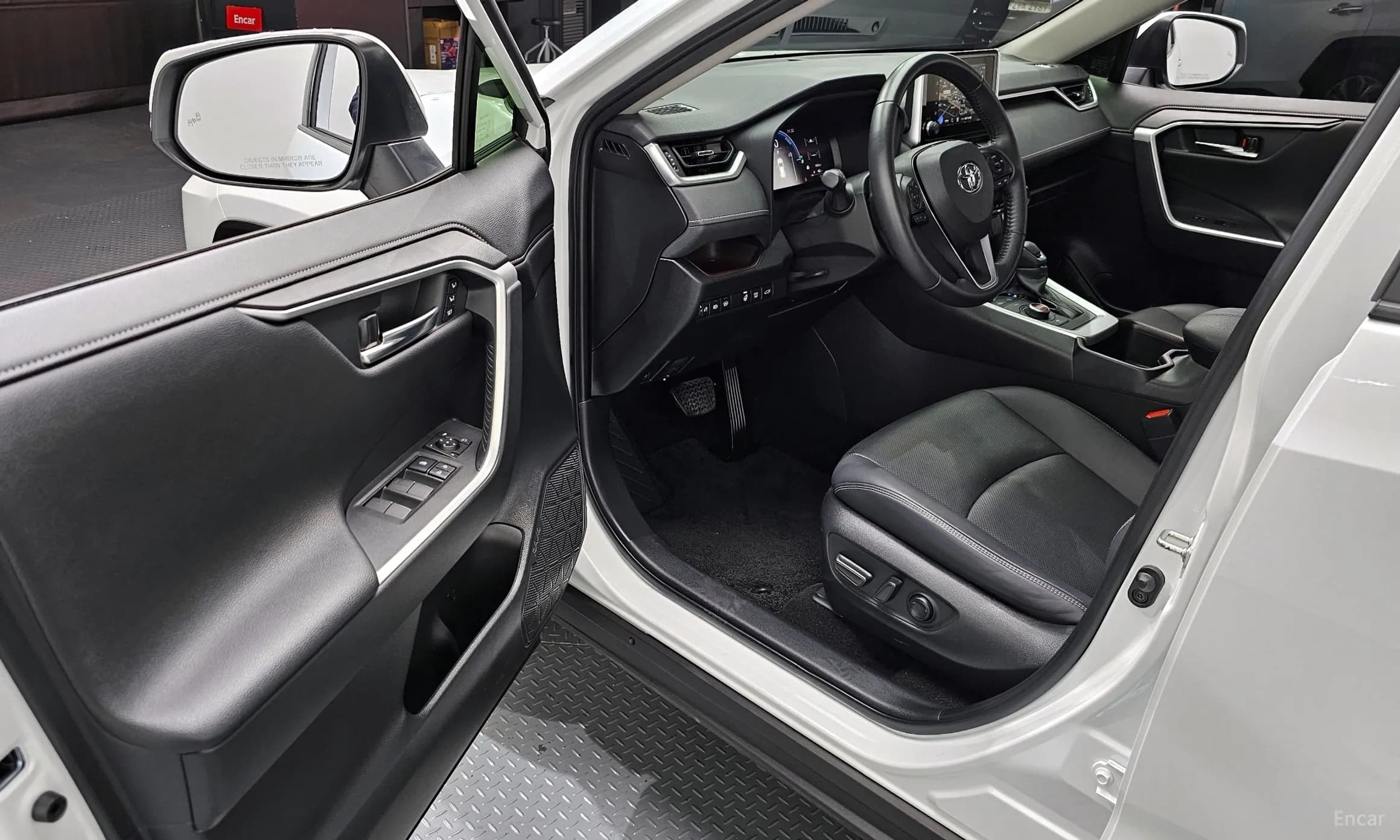 RAV4 5th Generation