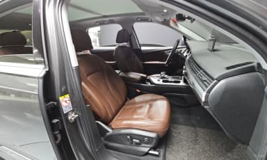 Q7 (4M)