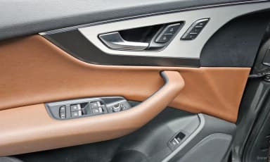Q7 (4M)