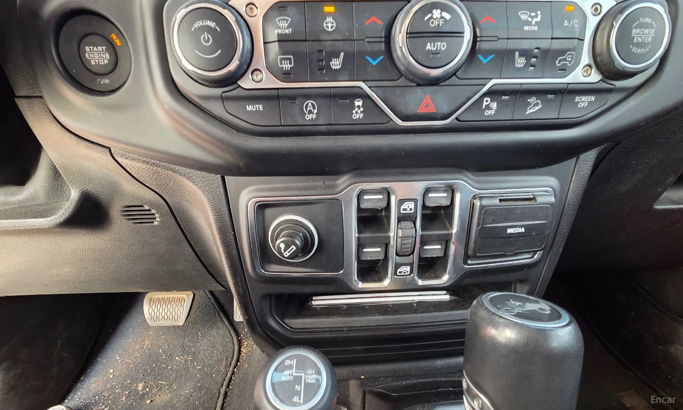 Wrangler (JL)