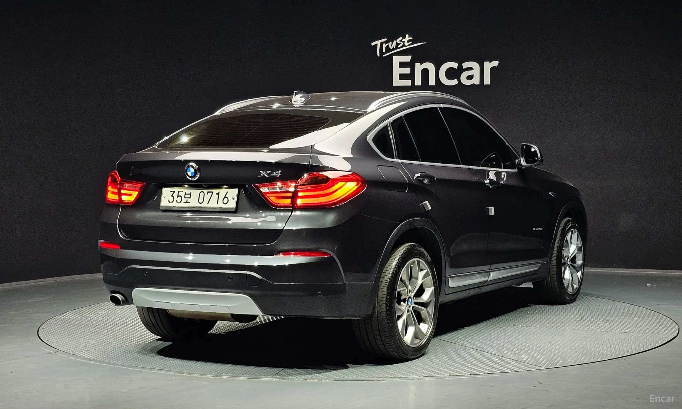 X4 (F26)