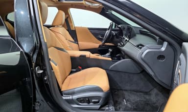 ES300h 7th Generation