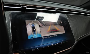 E-Class W214