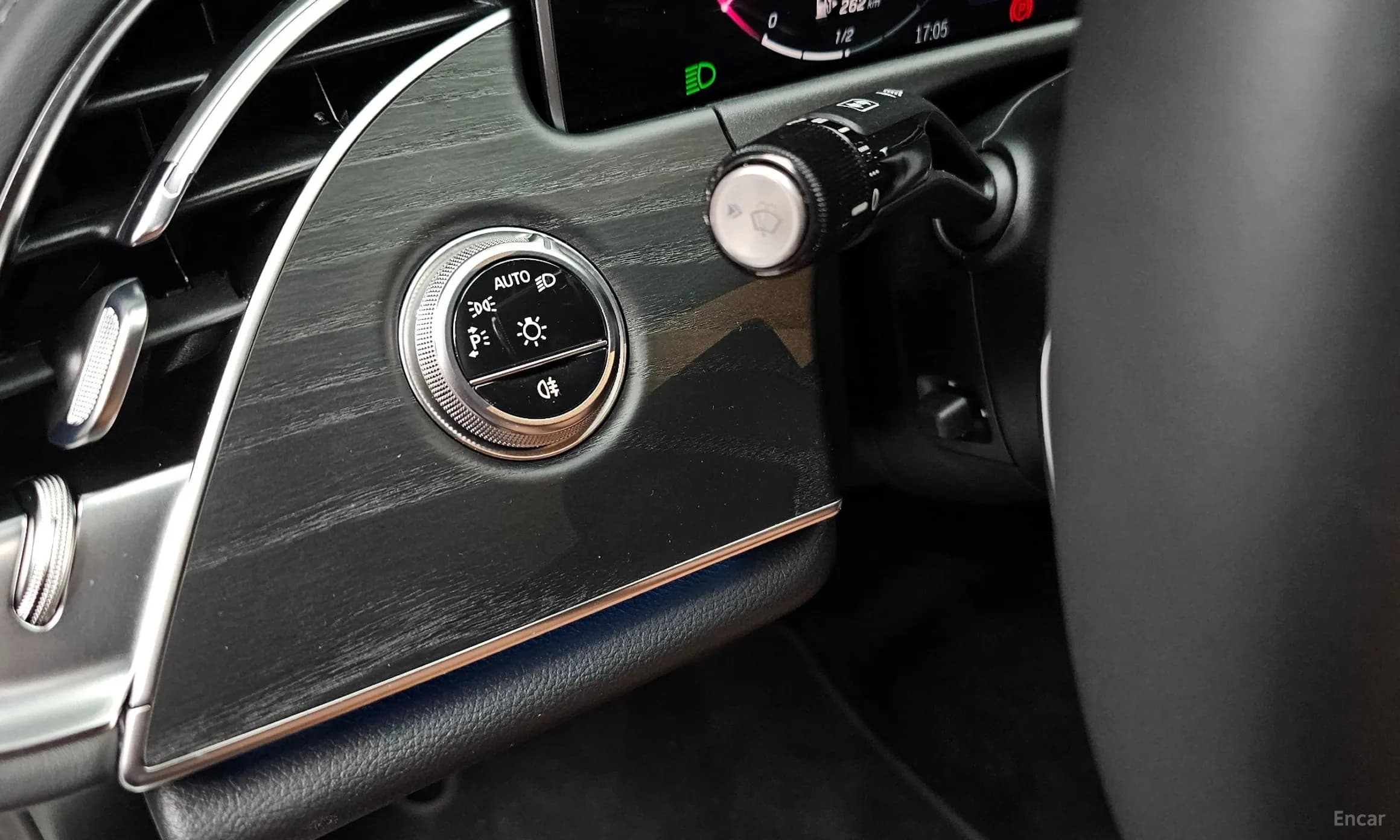 E-Class W214