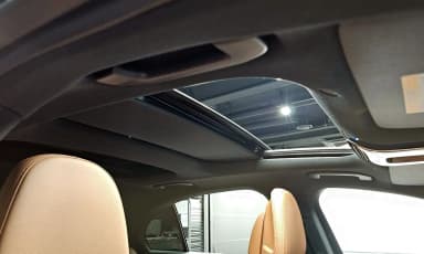 E-Class W214