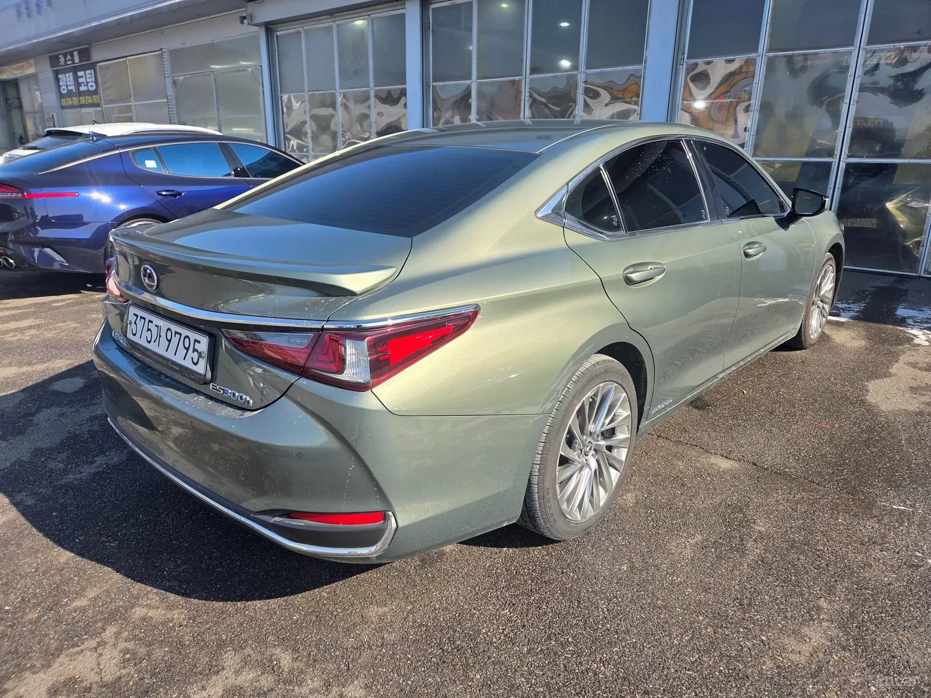 ES300h 7th Generation