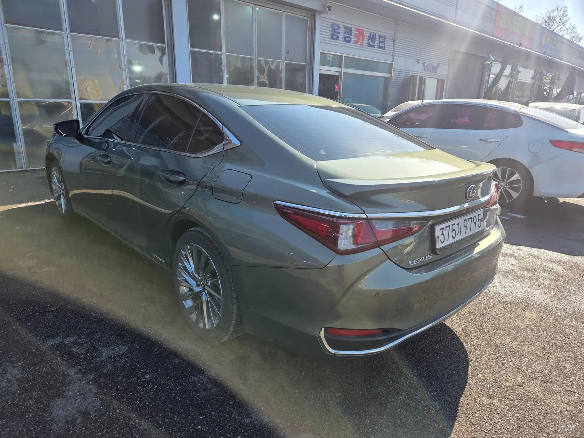 ES300h 7th Generation