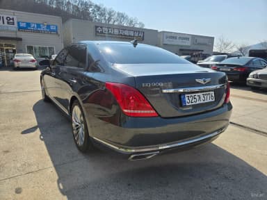 EQ900