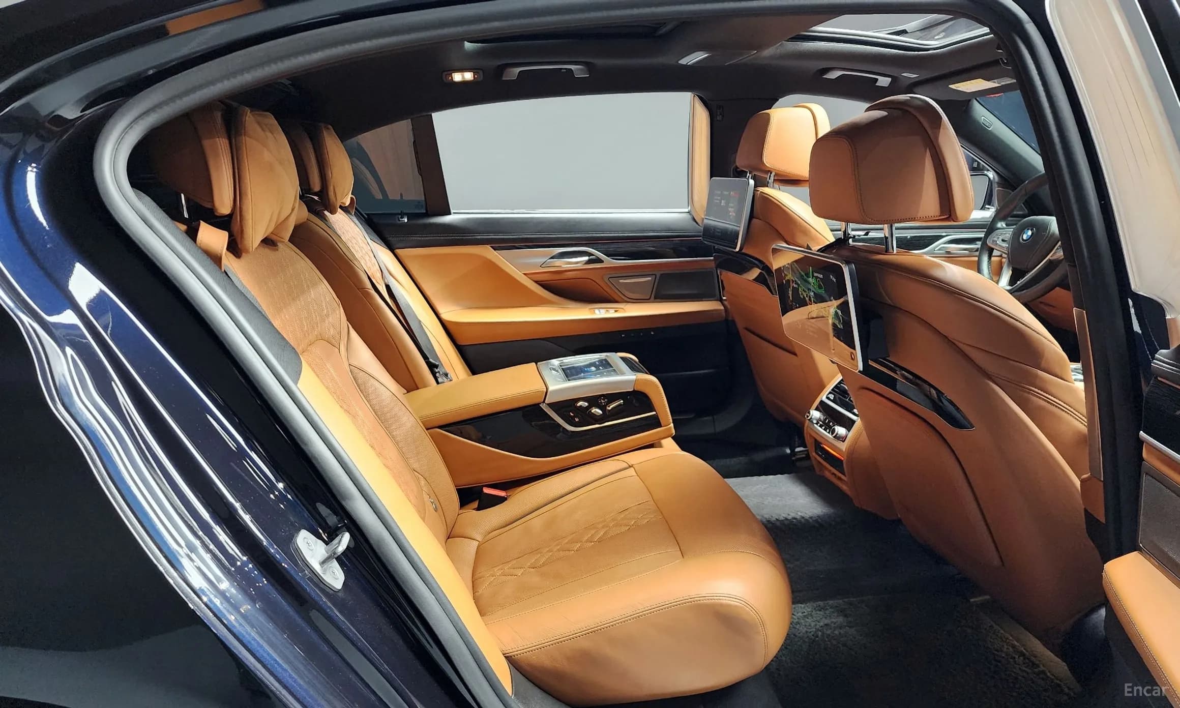 7 Series (G11)