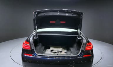 7 Series (G11)
