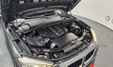 X1 (E84)