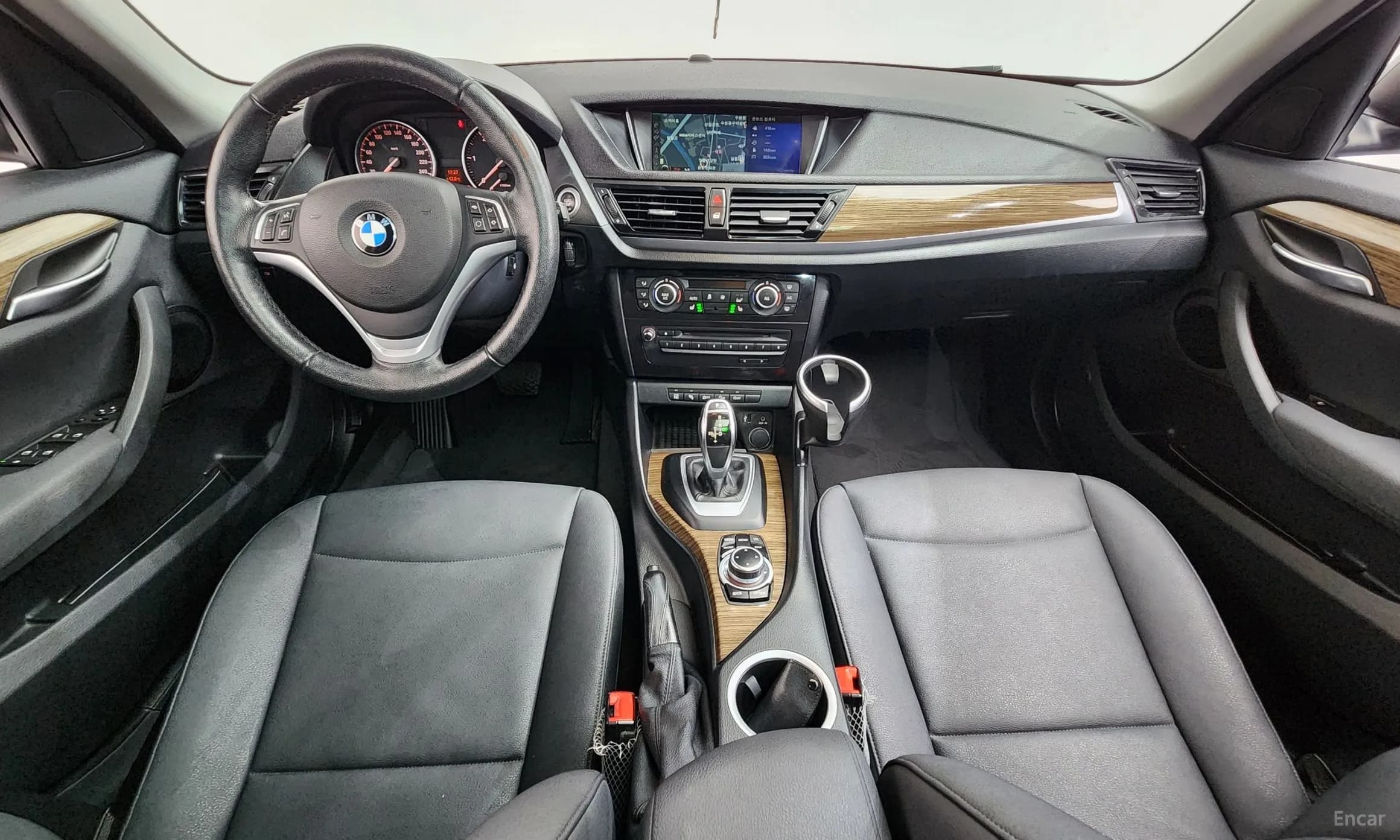 X1 (E84)