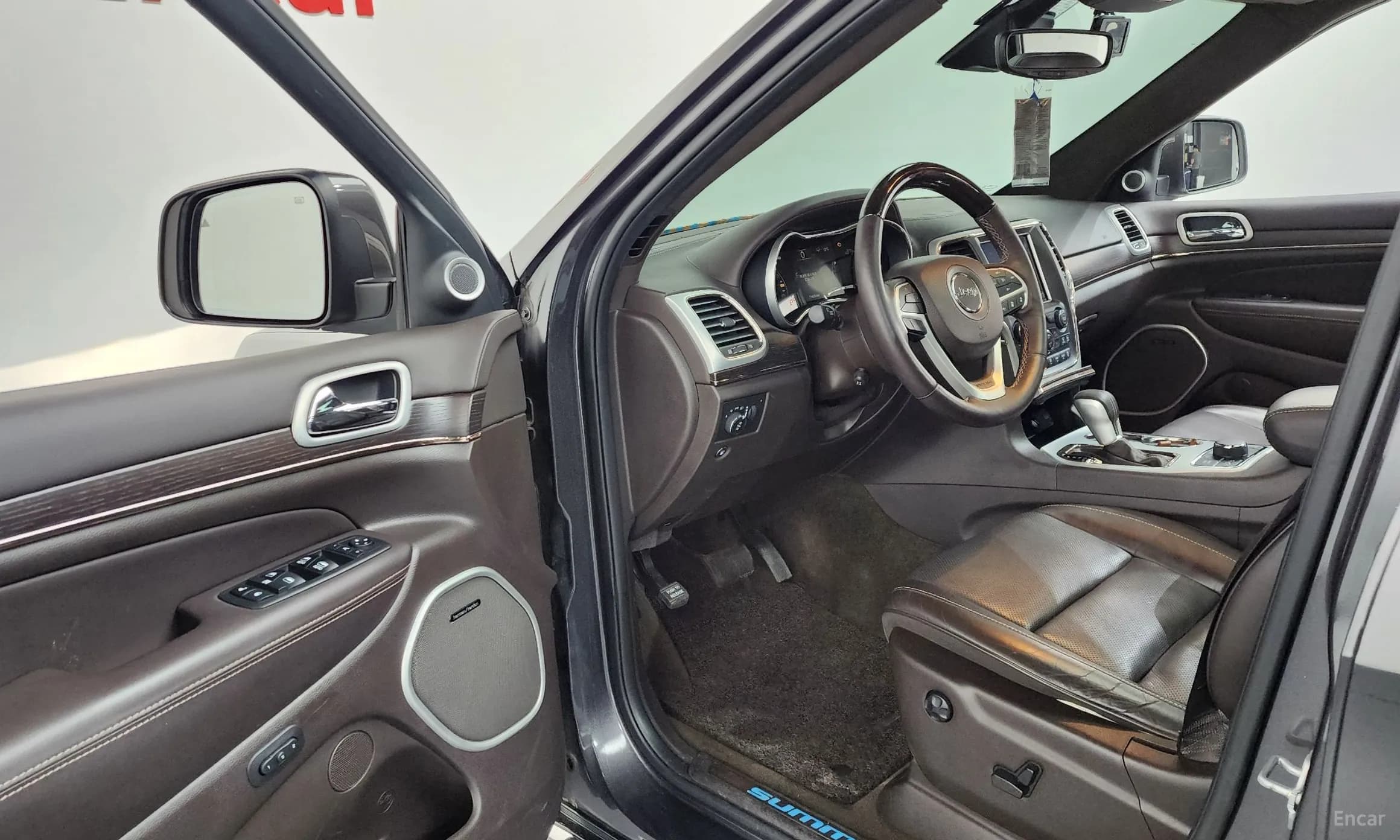 Grand Cherokee
