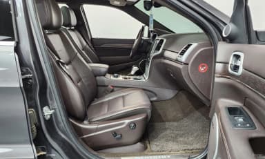 Grand Cherokee