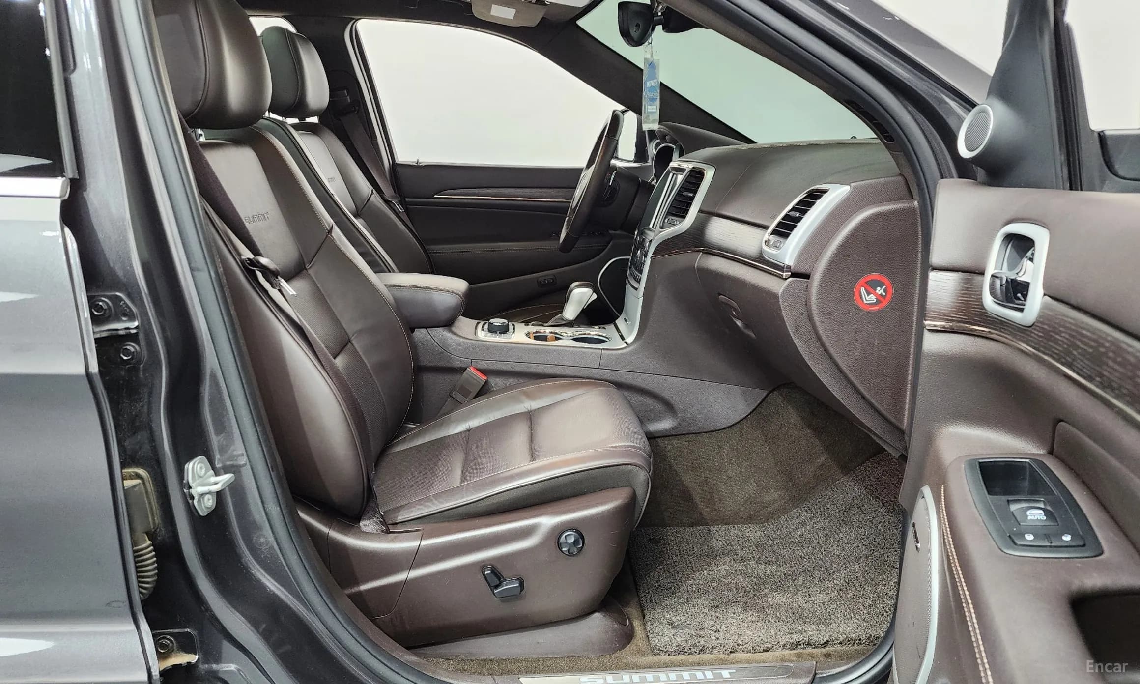 Grand Cherokee