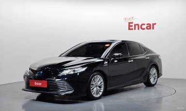 Camry (XV70)