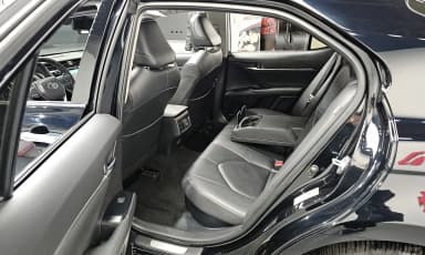 Camry (XV70)