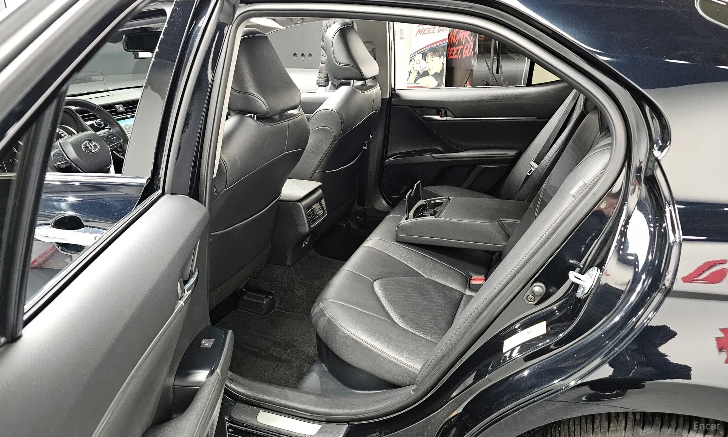 Camry (XV70)