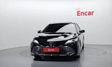 Camry (XV70)