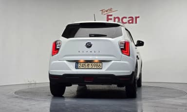 Berry New Tivoli