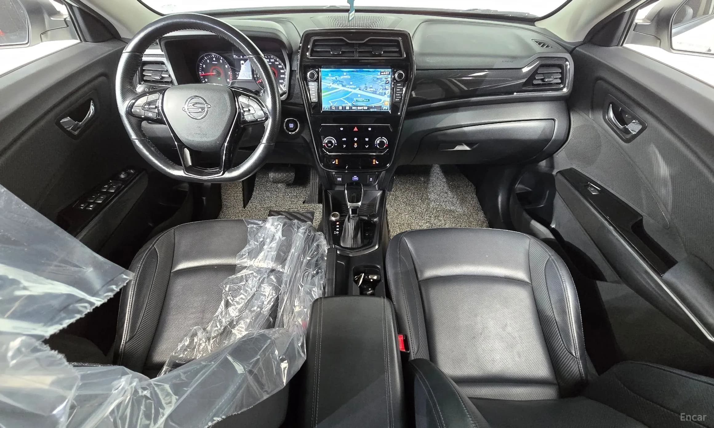 Berry New Tivoli
