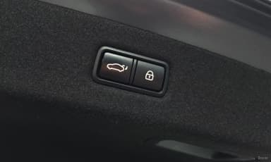 EQ900