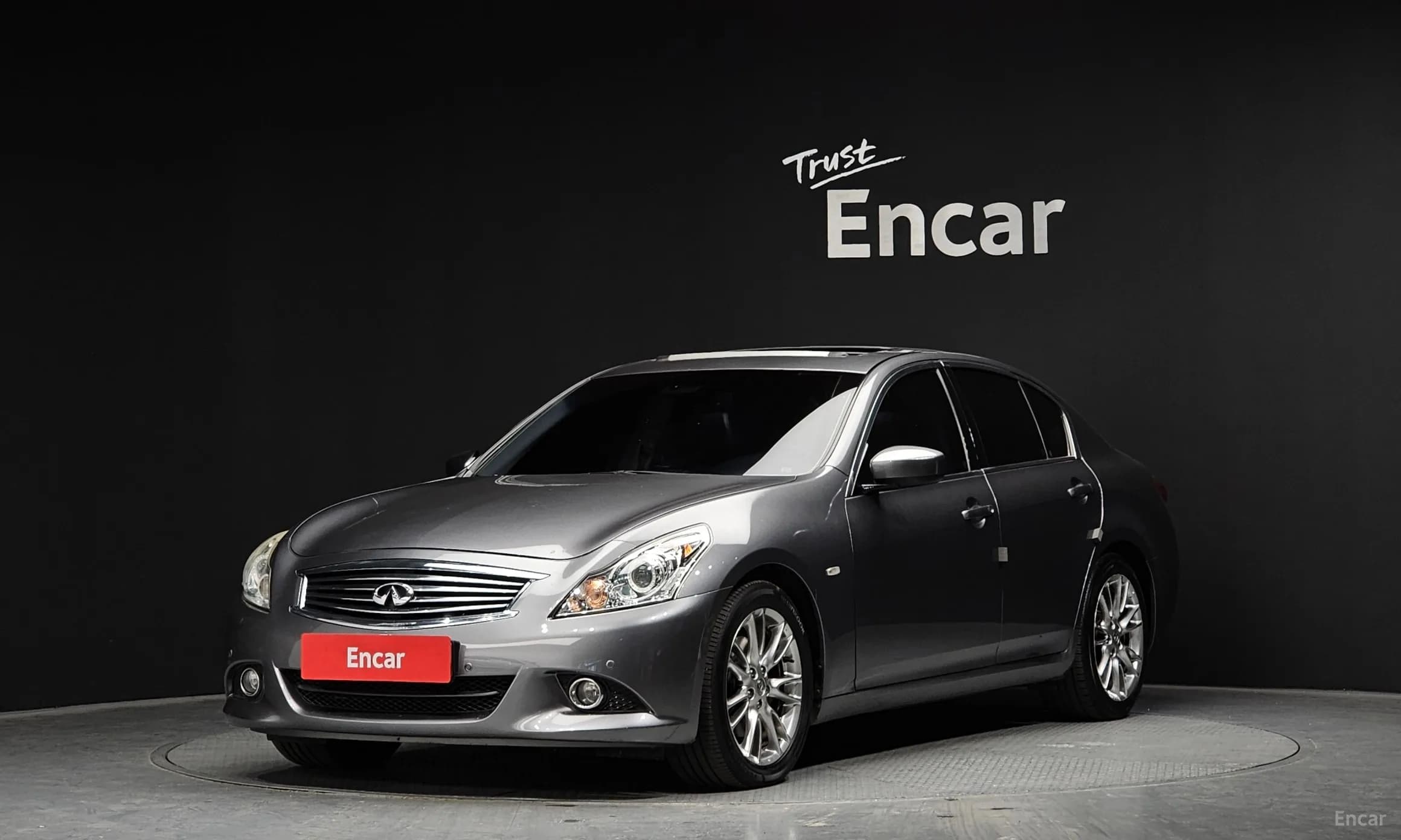 G37