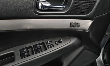 G37