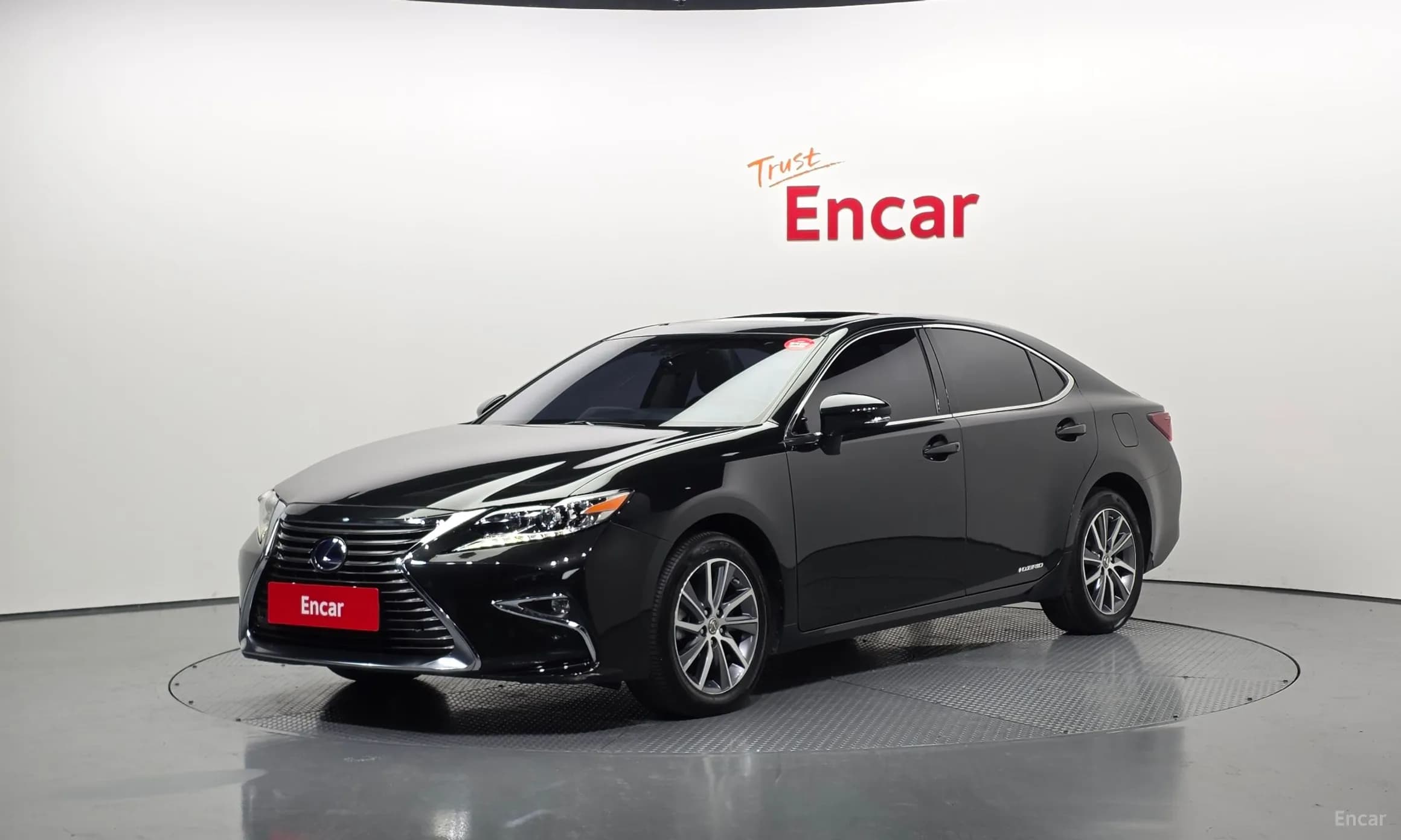 New ES300h