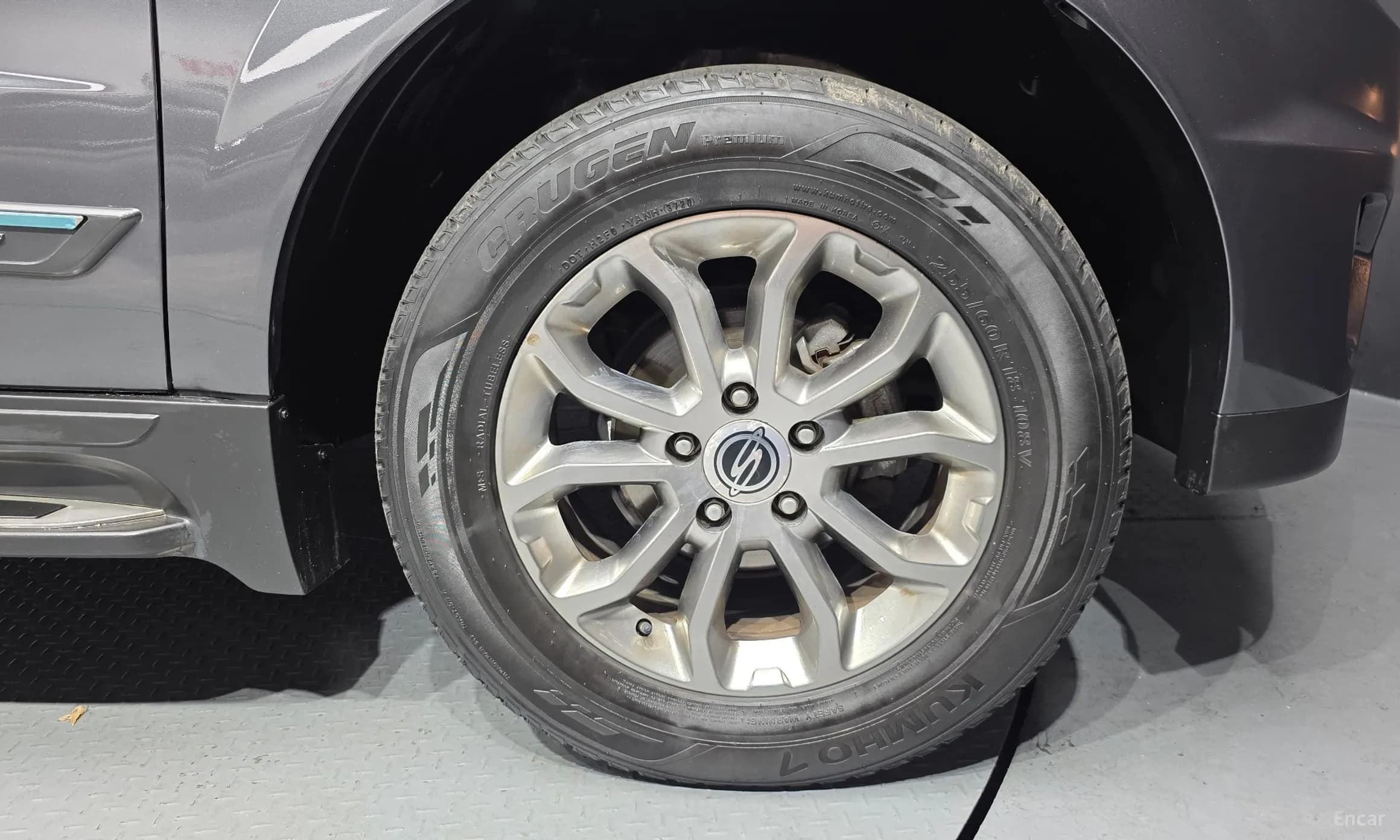 Korando Sports