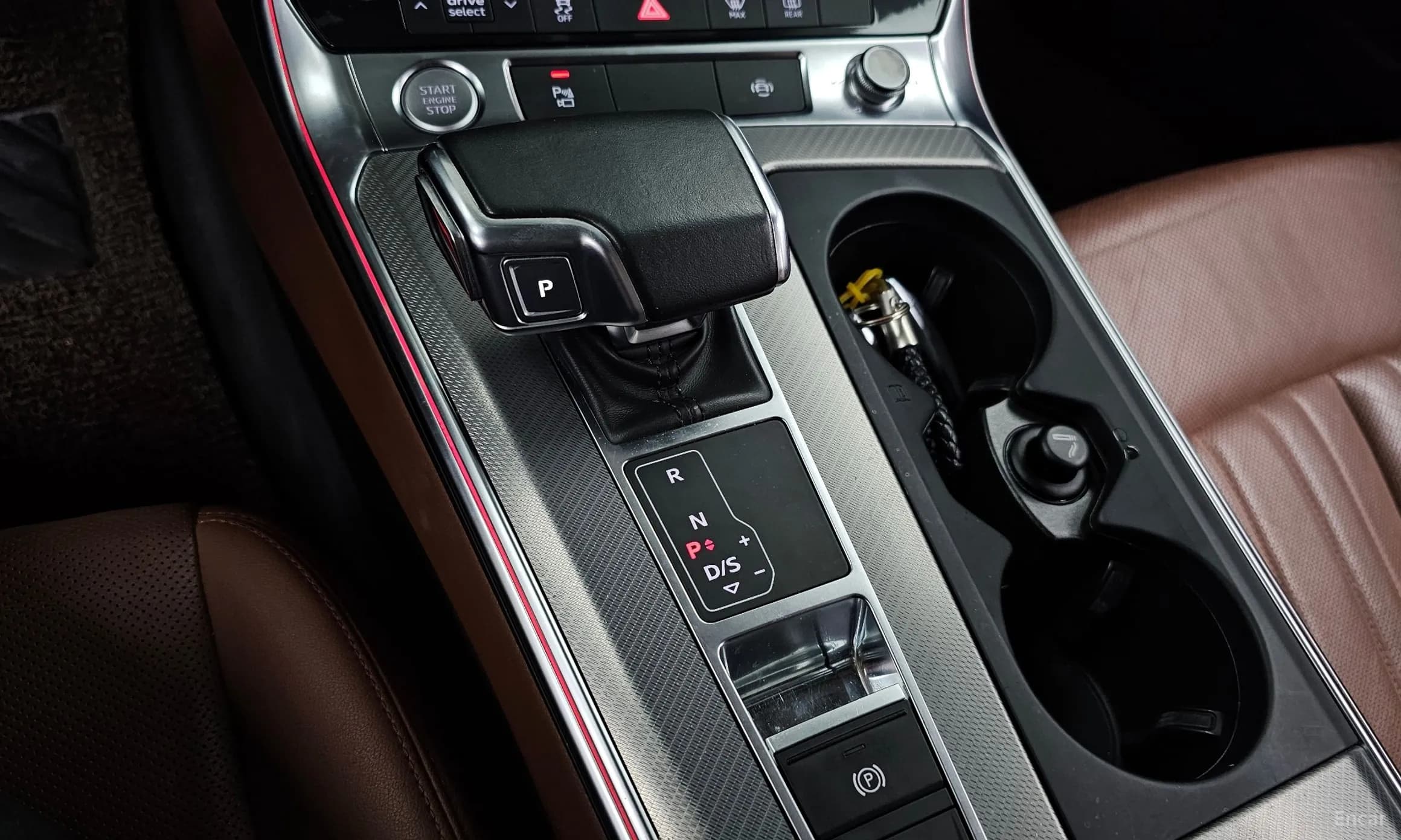 A6 (C8)