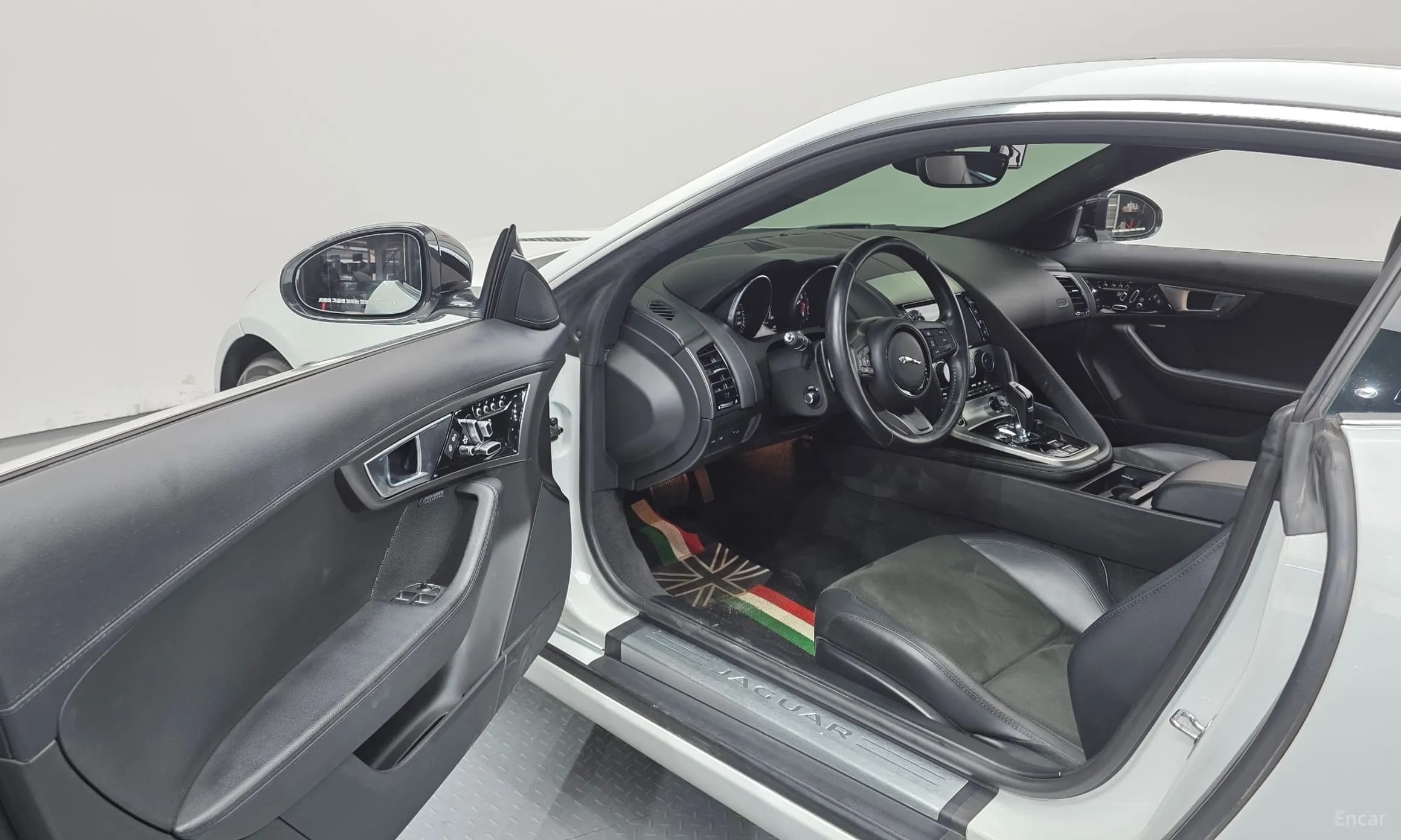F-TYPE