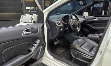 B-Class W246