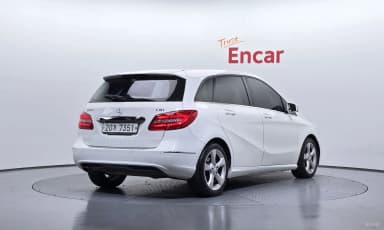 B-Class W246