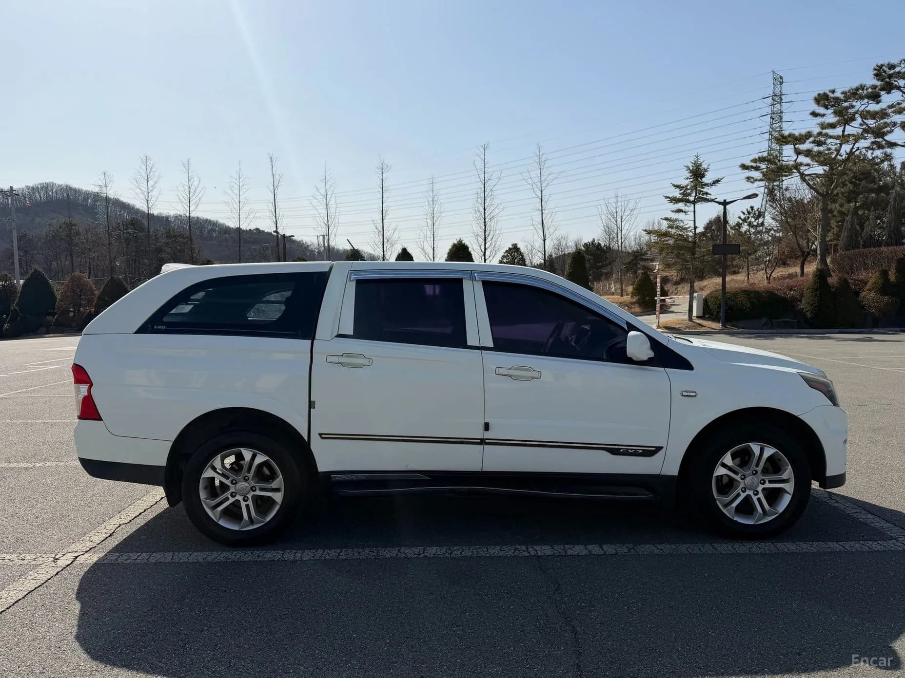 Korando Sports