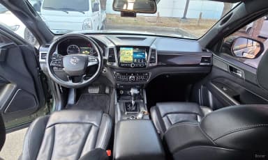 Rexton Sports Khan