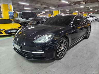 Panamera (971)