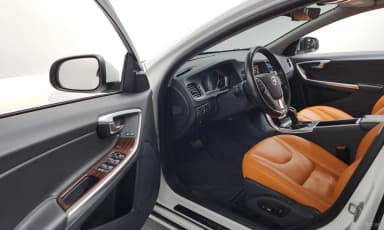 S60